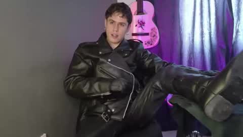 Snapshot of antonnello_ chatting on April 24, 2026, 5:59 pm antonnello_ online show from April 24, 2026, 5:59 pm