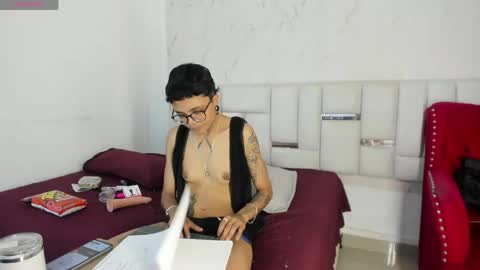 antony_d_ossa online show from May 12, 2026, 8:17 pm