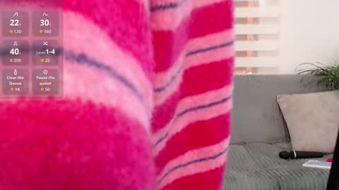 Antonia online show from March 27, 2026, 5:34 pm