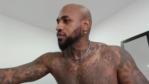 antwanblack11 online show from December 27, 2024, 5:05 pm