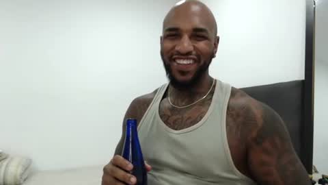 antwanblack11 online show from February 25, 2025, 12:03 am