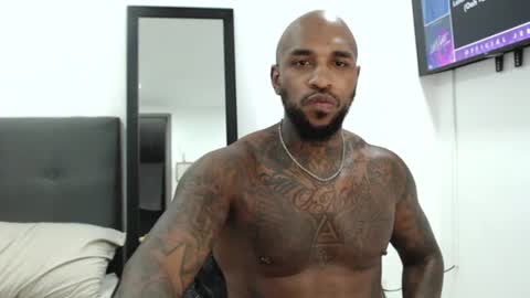 antwanblack11 online show from February 25, 2025, 6:14 am