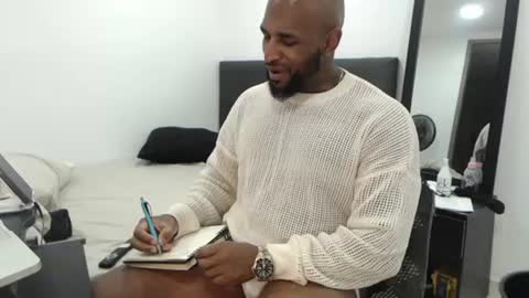 antwanblack11 online show from September 22, 2025, 11:29 pm