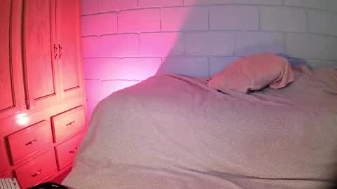 Snapshot of anuarfox chatting on February 10, 2026, 7:56 am AnuarFox online show from February 10, 2026, 7:56 am