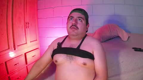 Snapshot of anuarfox chatting on March 8, 2026, 7:12 am AnuarFox online show from March 8, 2026, 7:12 am