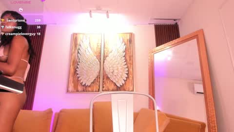 Snapshot of anuskah chatting on January 19, 2025, 12:49 am Ana online show from January 19, 2025, 12:49 am