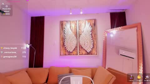 Snapshot of anuskah chatting on February 28, 2025, 1:37 am Ana online show from February 28, 2025, 1:37 am