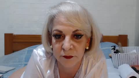 ANY CAT online show from November 11, 2025, 9:09 am