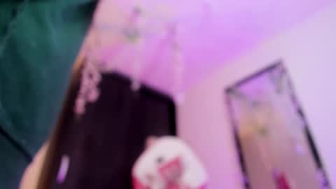 Snapshot of any_preciious chatting on February 24, 2026, 1:09 pm ana maria online show from February 24, 2026, 1:09 pm