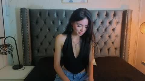 anya_belth online show from April 24, 2026, 8:00 pm