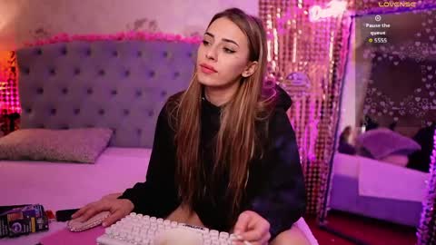 Snapshot of anya_sky_ chatting on May 22, 2026, 5:36 am anya_sky_ online show from May 22, 2026, 5:36 am