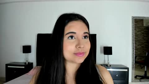 Snapshot of anyagraham chatting on December 20, 2024, 6:08 am I am Anya online show from December 20, 2024, 6:08 am