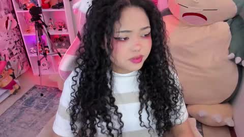 Any online show from December 17, 2025, 5:02 am