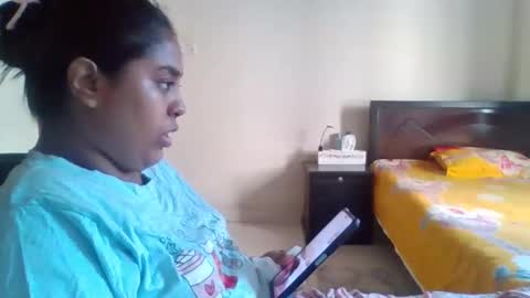 anydanyg online show from November 3, 2025, 9:43 am