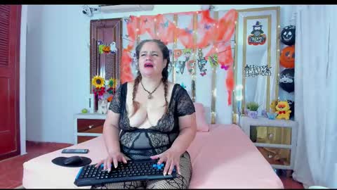 Anyela  online show from October 22, 2025, 3:51 am