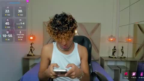 Snapshot of anyelotwink chatting on June 6, 2026, 3:44 am anyelotwink online show from June 6, 2026, 3:44 am
