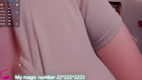 Anyi online show from September 30, 2025, 10:15 pm