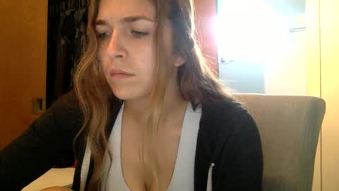 anythinggoeshotcouple online show from September 18, 2025, 1:35 pm