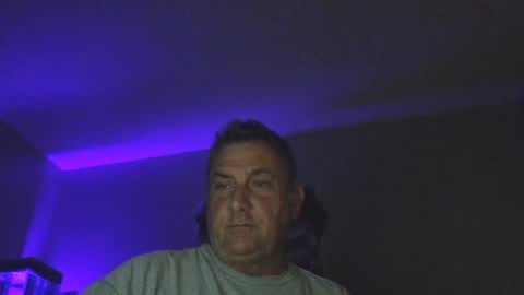 Daddy online show from June 17, 2026, 3:53 am
