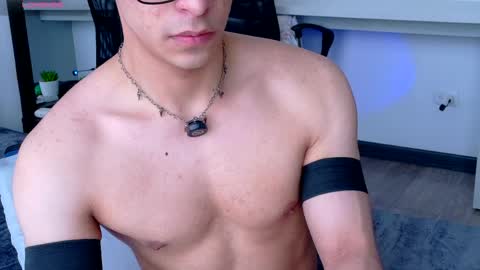 Snapshot of aodaboyy chatting on April 10, 2026, 1:38 pm aodaboy online show from April 10, 2026, 1:38 pm