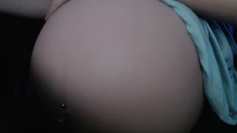 Aori online show from November 1, 2025, 8:44 pm