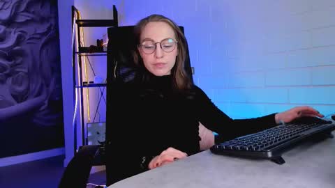 Snapshot of aphexqueen chatting on March 20, 2026, 9:25 am APHEX QUEEN online show from March 20, 2026, 9:25 am