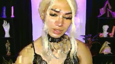 Snapshot of aphr0dite_x chatting on January 29, 2025, 6:18 pm Roman Goddess online show from January 29, 2025, 6:18 pm