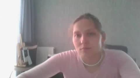 Snapshot of aphrodisiaque_ chatting on March 29, 2026, 5:07 am aphrodisiaque_ online show from March 29, 2026, 5:07 am