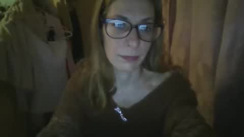Snapshot of aphrodity_rox chatting on June 5, 2026, 10:26 pm Aphrodity Rox online show from June 5, 2026, 10:26 pm