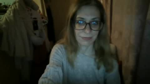 Snapshot of aphrodity_rox chatting on June 16, 2026, 9:28 pm Aphrodity Rox online show from June 16, 2026, 9:28 pm