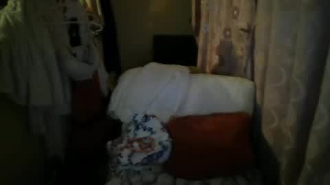 Snapshot of aphrodity_rox chatting on June 18, 2026, 9:30 pm Aphrodity Rox online show from June 18, 2026, 9:30 pm