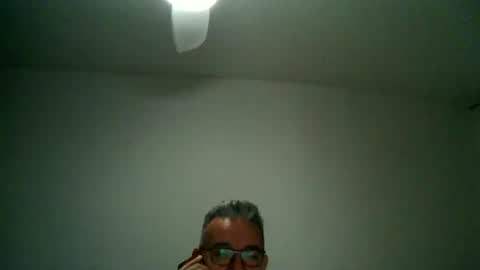 Snapshot of apixaba chatting on January 1, 2025, 6:16 pm furry bear online show from January 1, 2025, 6:16 pm