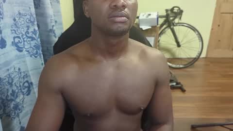 apollodarkmn online show from December 6, 2024, 11:14 pm