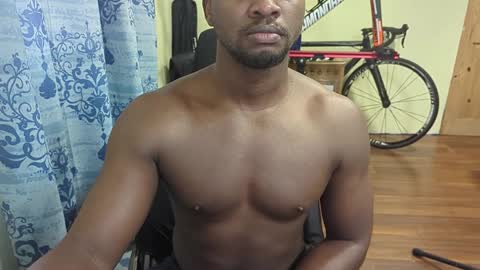 apollodarkmn online show from December 18, 2024, 11:56 am