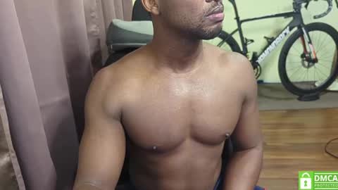 apollodarkmn online show from October 5, 2025, 1:31 pm