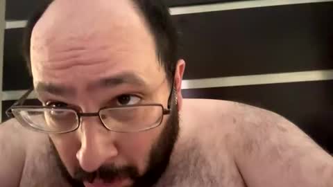 apolloguy3221 online show from June 8, 2026, 8:04 am