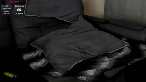 apollonfitx_69 online show from May 9, 2026, 4:06 am