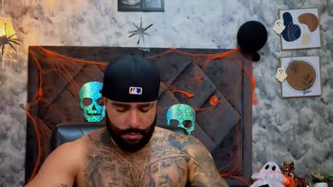 Snapshot of apolo_rousse chatting on October 25, 2025, 11:54 pm Apolo online show from October 25, 2025, 11:54 pm