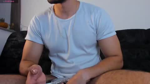 Snapshot of apoloklein_ chatting on July 14, 2026, 4:17 am Apolo Klein online show from July 14, 2026, 4:17 am