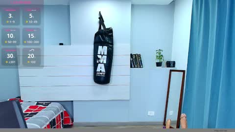 Snapshot of apolotherock chatting on October 18, 2025, 2:18 pm Apolo online show from October 18, 2025, 2:18 pm