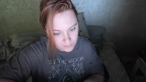 appleyummybuns online show from February 7, 2026, 12:53 pm