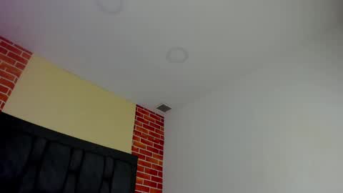Snapshot of appolo_jay chatting on February 5, 2025, 8:35 pm appolo online show from February 5, 2025, 8:35 pm