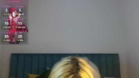 April Bunny online show from December 4, 2024, 9:02 pm