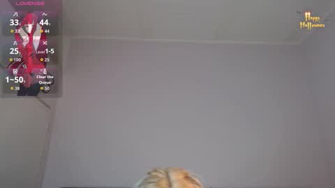Snapshot of april__bunny chatting on October 24, 2025, 4:36 pm April Bunny online show from October 24, 2025, 4:36 pm