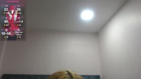 April Bunny online show from January 5, 2026, 7:39 pm