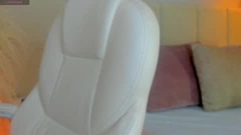 Snapshot of april_ebony18_ chatting on May 9, 2026, 10:42 am April online show from May 9, 2026, 10:42 am