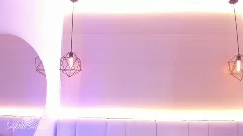 April online show from January 6, 2026, 6:39 am