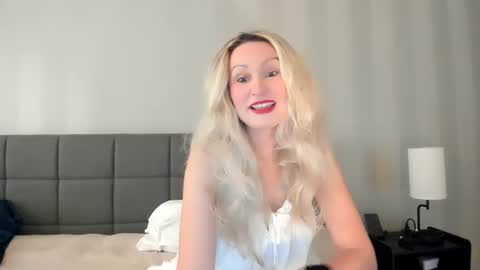 Audrey Im usually online every single day except sundays from  and 20 pm uk time online show from August 5, 2026, 8:44 pm