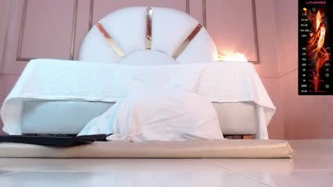              3pm to 930 pm colombia online show from March 8, 2025, 8:14 pm