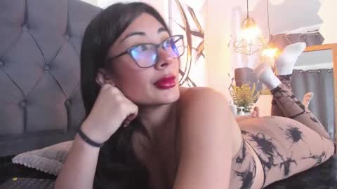 Snapshot of aprildeams chatting on February 20, 2025, 12:15 pm Cris online show from February 20, 2025, 12:15 pm